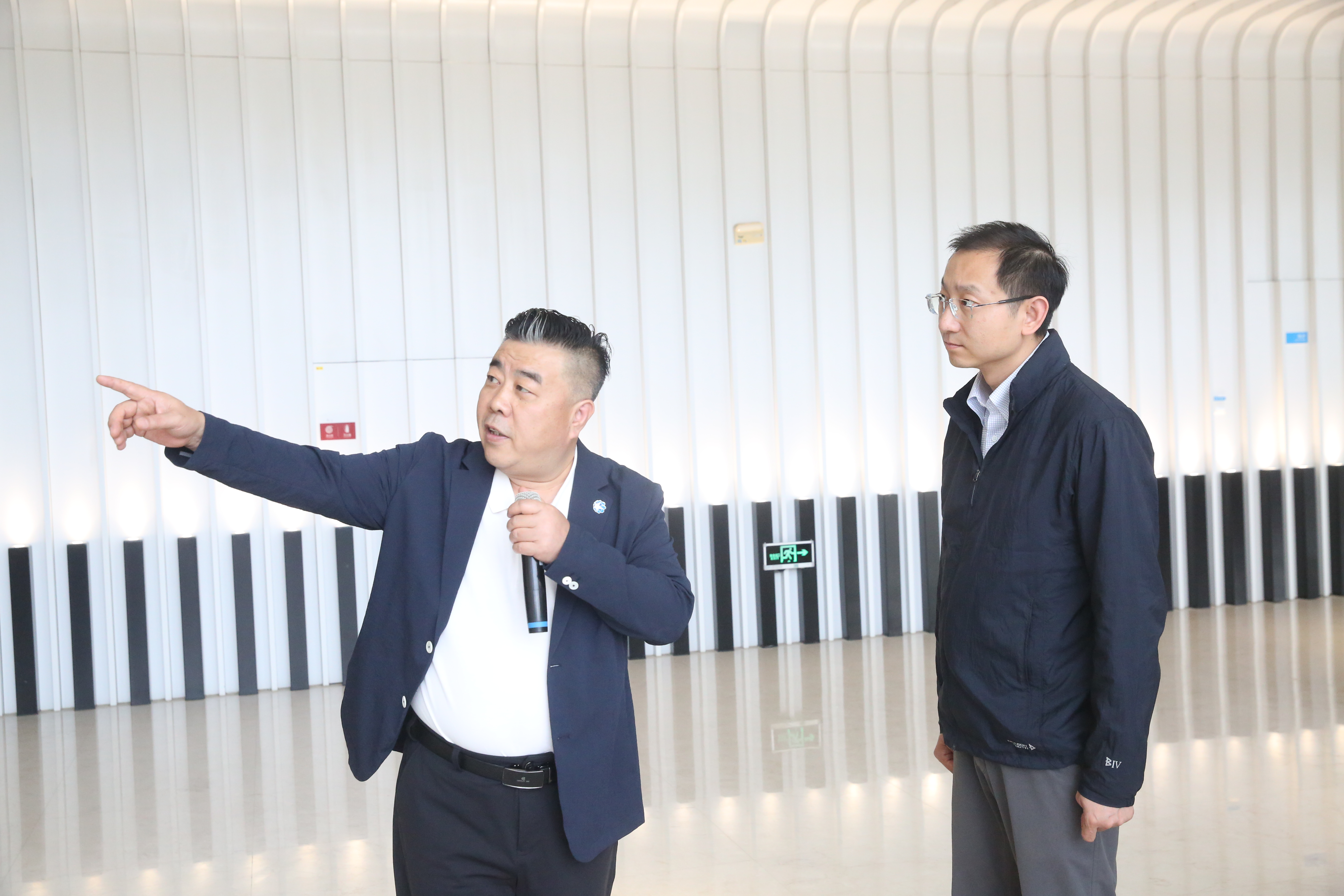 国家发改委低空司市场发展处副处长林泊生来公司调研
